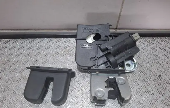 Audi A4 S4 B8 8K Tailgate/trunk/boot lock/catch/latch 4F5827505D