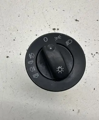 Audi A4 S4 B7 8E 8H Light switch 8E0941531C