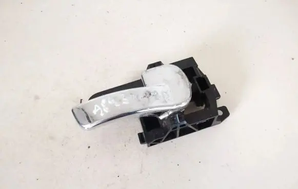 Nissan Qashqai Front door interior handle 80670jd0 80670jd08449