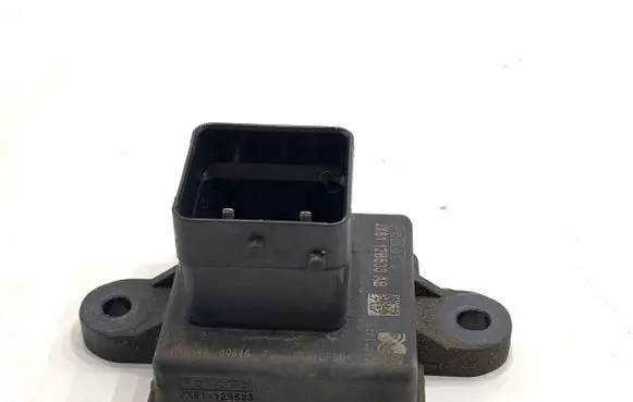 Ford S-MAX other engine part JX6112B533AB