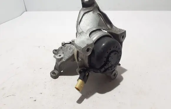 Audi Q8 Gearbox mount 4M0399201H