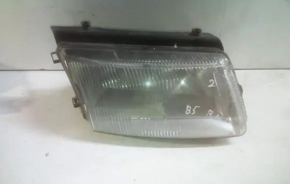 Volkswagen PASSAT B5 Headlight/headlamp 14742600 14869200