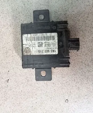Audi A3 S3 8P Alarm control unit/module 1K0907719C