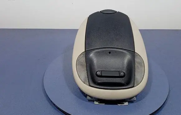 Chrysler Grand Voyager IV Boot/trunk interior light 04685699AC