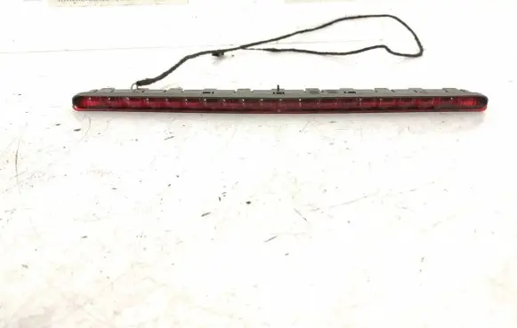 Mercedes-Benz S W221 Third/center stoplight 2218200056 A2218200056