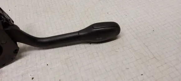Volkswagen Polo III 6N 6N2 6NF Indicator stalk