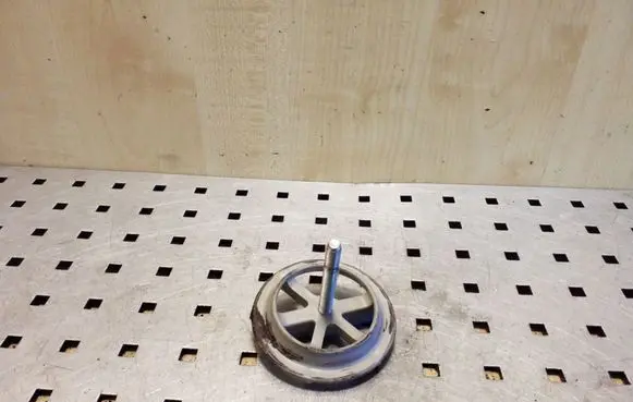 Hyundai i40 Spare wheel bolt 