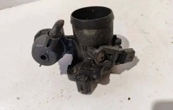 Volvo V50 Throttle valve 9647474880 AK0016111