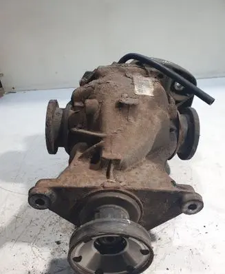 BMW X5 E53 Rear differential 7524892