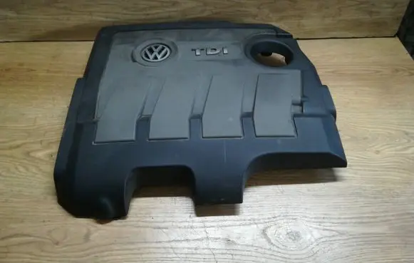 Volkswagen Golf VI Engine cover (trim) 03L103925J 03L103925H 03L103925
