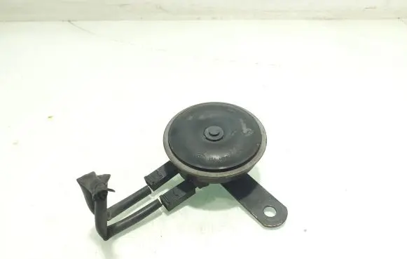 Nissan Juke I F15 Horn signal A046466