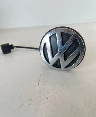 Volkswagen Golf IV Tailgate exterior lock 1J5962103