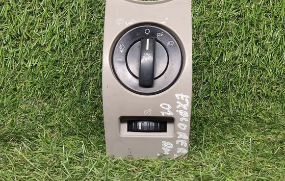 Ford Explorer Light switch 6L2T13D061 6L2T13D061CAW