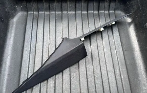 BMW 6 G32 Gran Turismo (C) pillar trim 7380690 51437380690 52107010