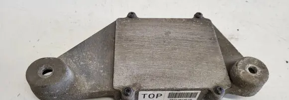Jaguar XE Rear differential/diff mount bracket GX7348148CB