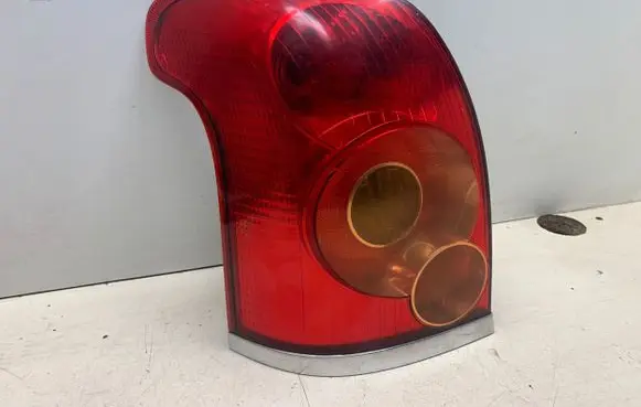 Toyota Avensis T250 Rear/tail lights