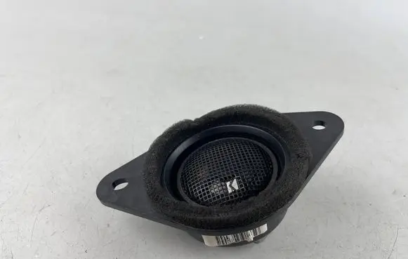 Subaru Impreza IV Front door high frequency speaker H631SFJ101
