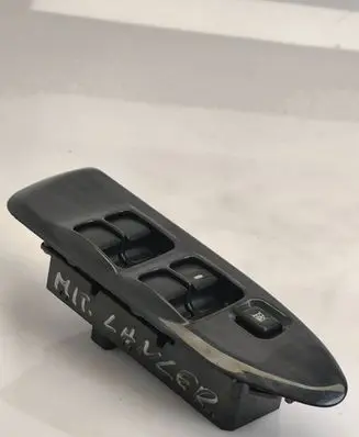 Mitsubishi Lancer Electric window control switch MR587878 17Y3D1 124992XA