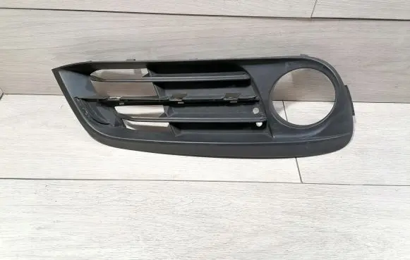 BMW 5 F10 F11 Front bumper lower grill 51117331736