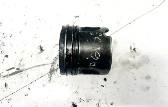 Toyota Avensis T250 Piston 