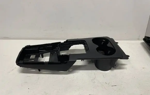 Audi A3 S3 8V Center console 8V1864261