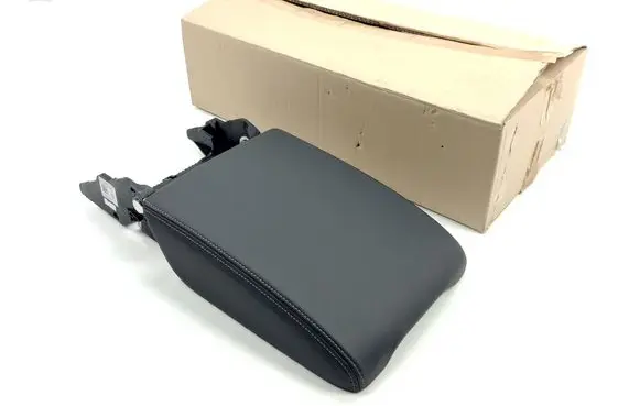 Volkswagen Touareg I Armrest 760864207