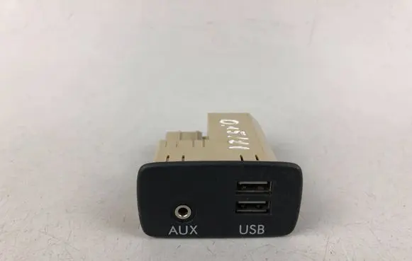 Subaru Outback (BS) USB socket connector 86257AL200