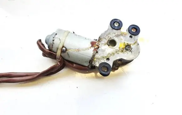 SsangYong Rexton Seat adjustment motor 8529026 87381-mlx20