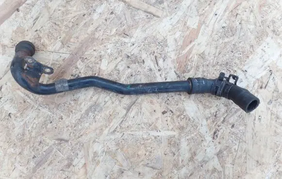 Audi A4 S4 B6 8E 8H Engine coolant pipe/hose 058133607D
