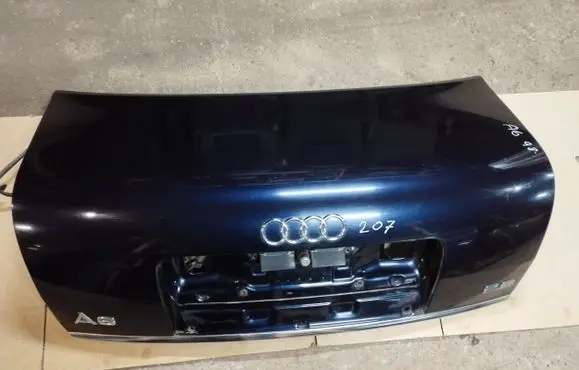 Tailgate/trunk/boot lid