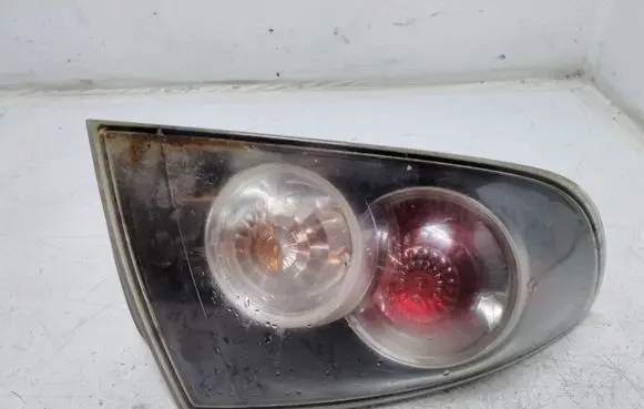 Mazda 3 I Rear/tail lights BR5H51160
