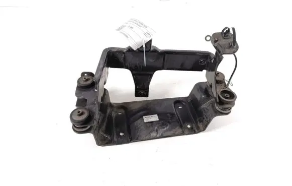 Polestar 2 A/C compressor mount bracket 32275530