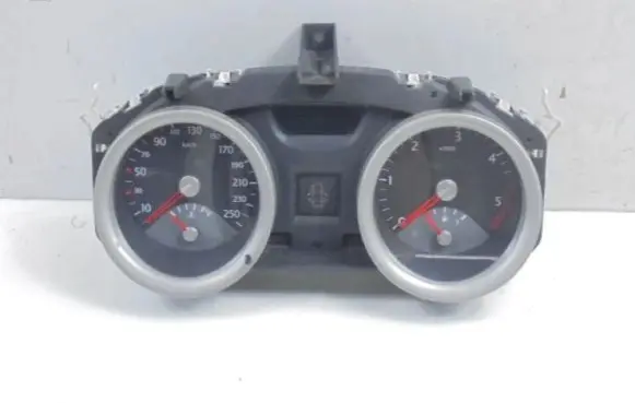 Renault Megane II Speedometer (instrument cluster) 8200399695D