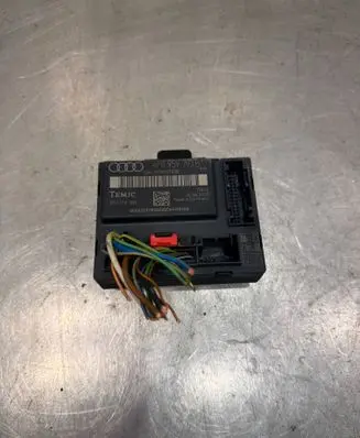 Audi A6 S6 C6 4F Door control unit/module 4F0959793B 4F0910793B 0033TFK0001