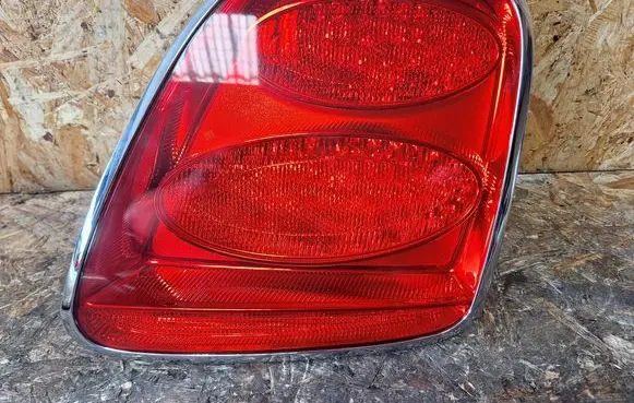 Bentley Continental Rear/tail lights 3W5945096M