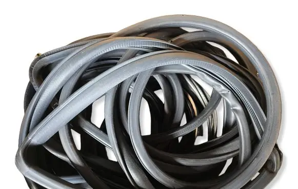 Subaru Forester SH Front door rubber seal 
