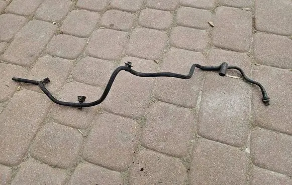 Opel Vivaro Engine coolant pipe/hose 175B29008R 93451486
