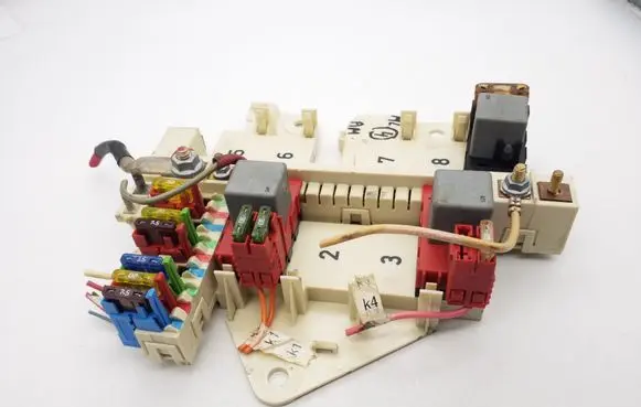 Mercedes-Benz ML W163 Fuse module 1635450105