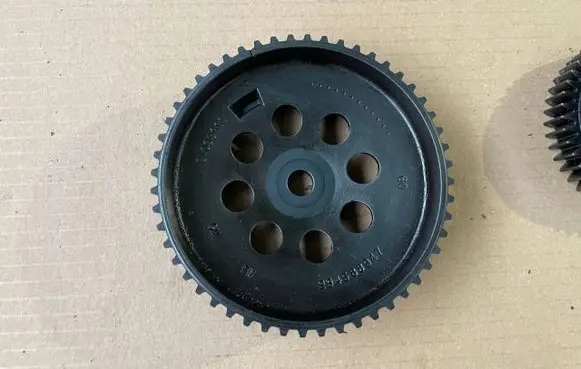 Opel Astra J Camshaft pulley/ VANOS 294588947