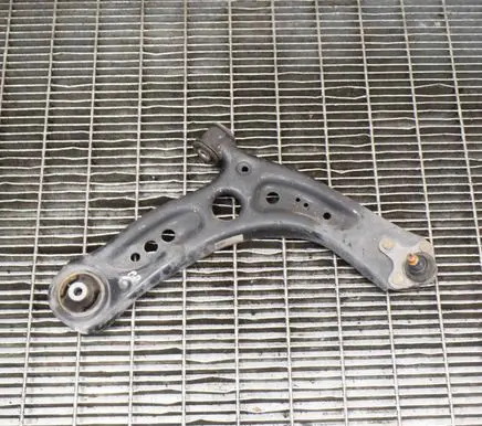 Audi A3 S3 8V Front lower control arm/wishbone 5Q0407152J