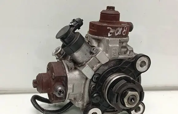 Fuel injection high pressure pump
