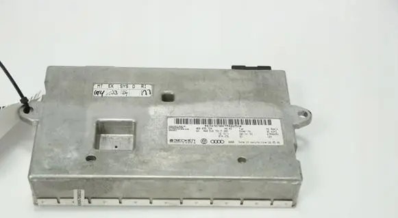 Audi A8 S8 D3 4E Bluetooth control unit module 4E0035729