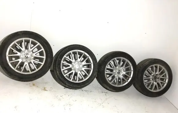 Volkswagen Jetta V R17 alloy rim 1K0601025an