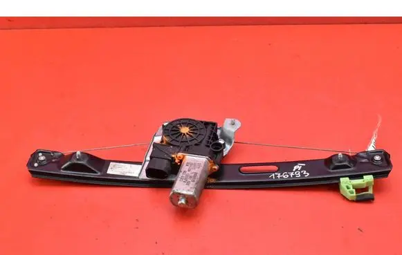 BMW X3 E83 Rear door window regulator with motor 7075884