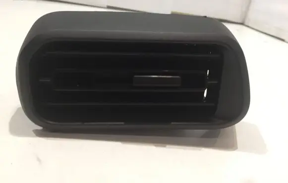 Peugeot Partner Dashboard side air vent grill/cover trim MOU022342