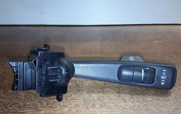 Volvo V50 Wiper control stalk 17D770