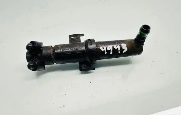 Audi Q5 SQ5 Windshield washer spray nozzle 080810 075239 8R0955101