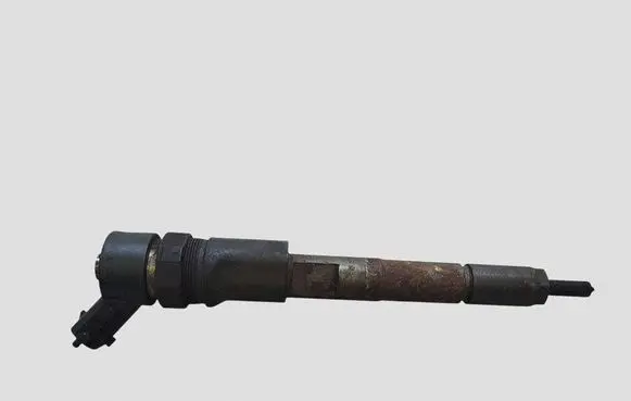 Toyota Auris 150 Fuel injector 2367033040 044510221