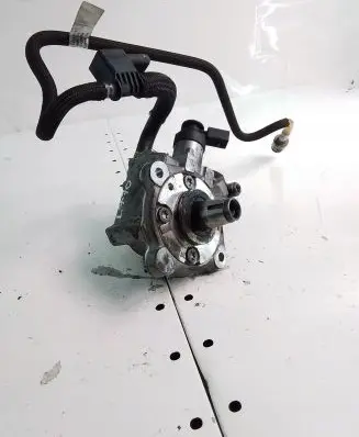 Fuel injection high pressure pump