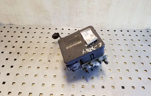 Ford C-MAX I ABS Pump 28560004033 10020603224 8M512C405AA